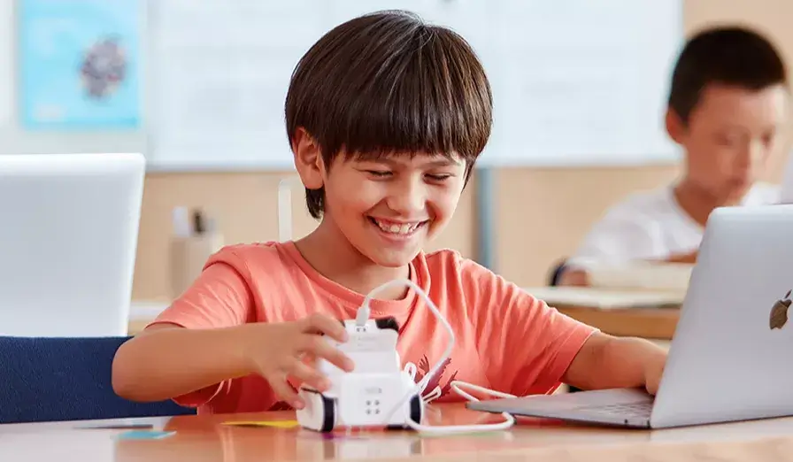 Codey Rocky expandido